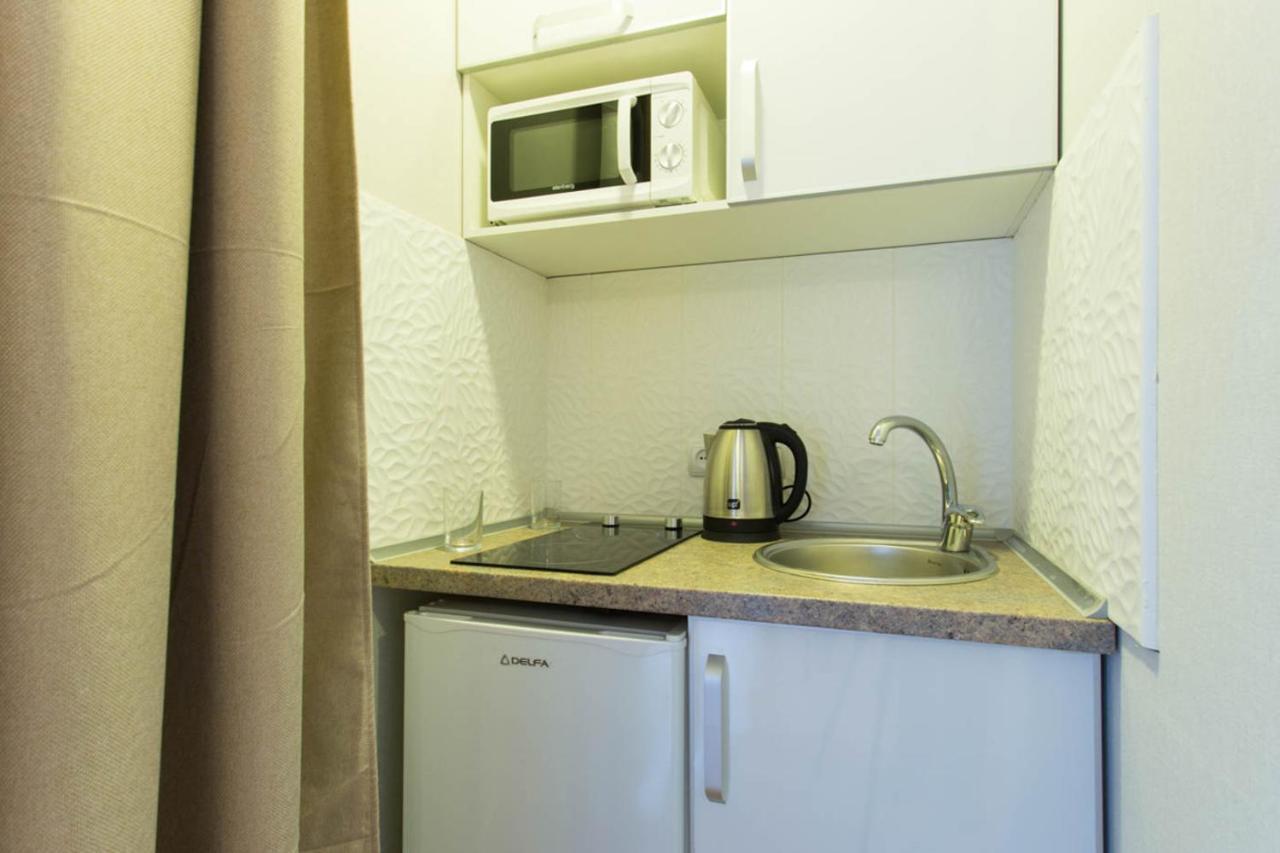 Cozy Studio In The City Center - Mykoly Khvylovoho Str 5-1 Charkiv Exteriör bild